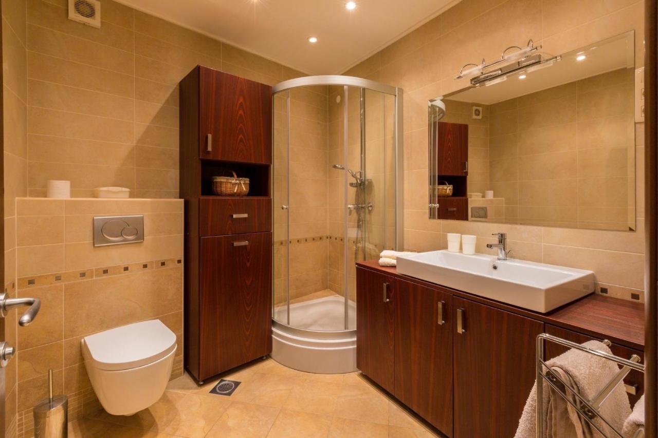 Apartment Egita Crikvenica Exteriör bild